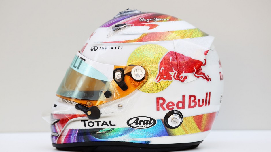 Sebastian Vettel helmet design, Red Bull, 2011 Singapore Grand Prix