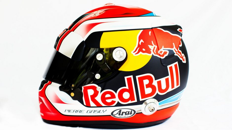 Pierre Gasly helmet, 2017