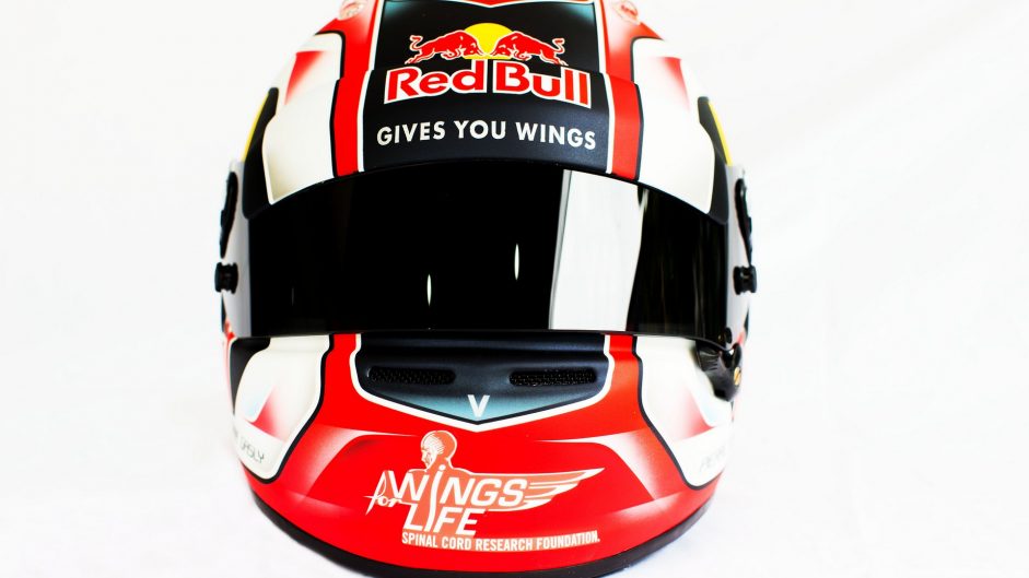 Pierre Gasly helmet, 2017