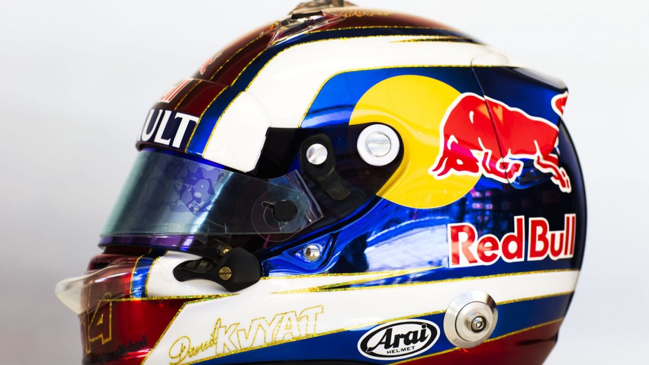 Daniil Kvyat helmet, Toro Rosso, Sochi Autodrom, 2014