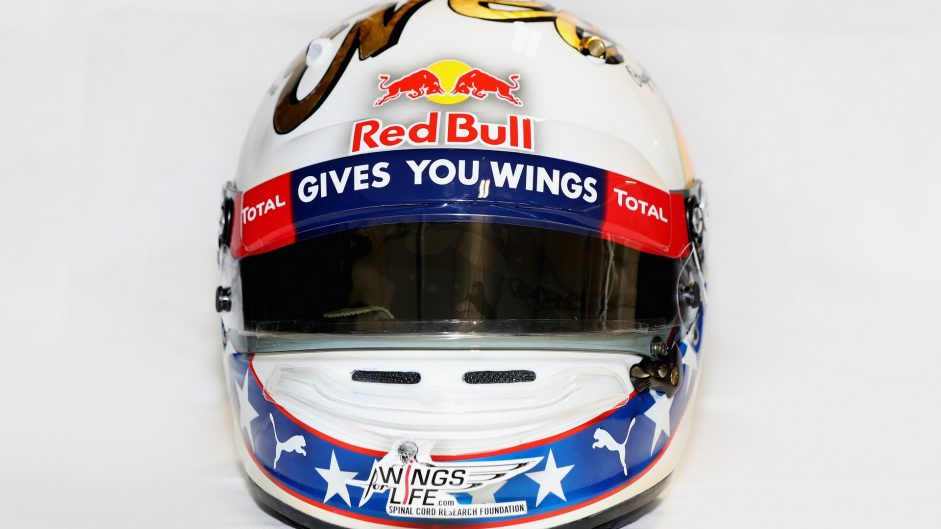 Daniel Ricciardo helmet, Red Bull, Circuit of the Americas, 2016