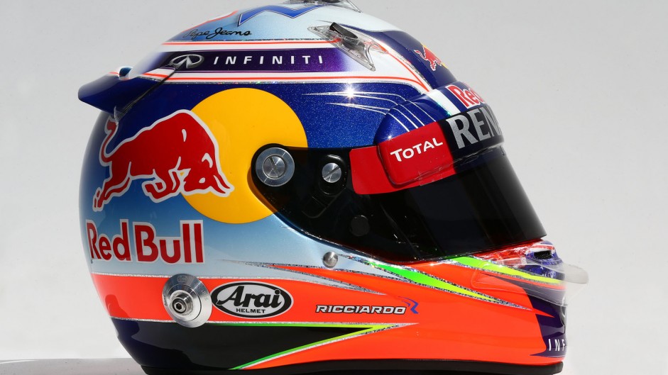 Daniel Ricciardo, Red Bull, helmet, 2014