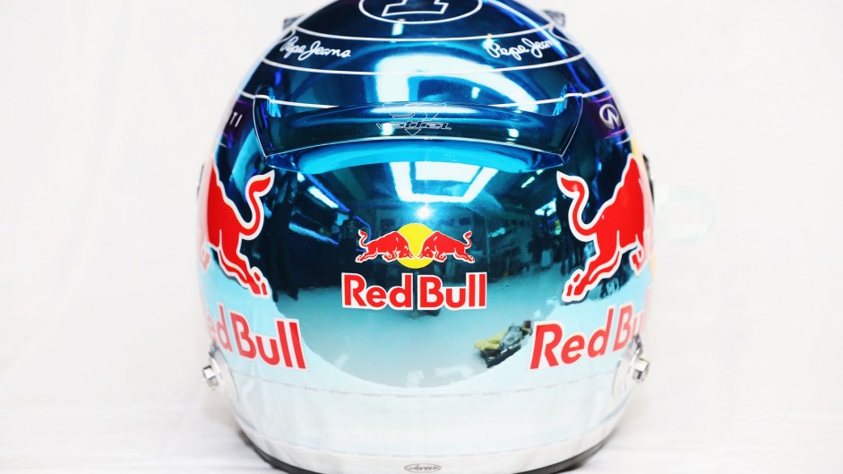 Sebastian Vettel helmet, Red Bull, Jerez, 2014