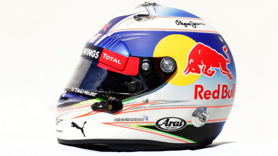 Daniel Ricciardo helmet, Red Bull, 2016