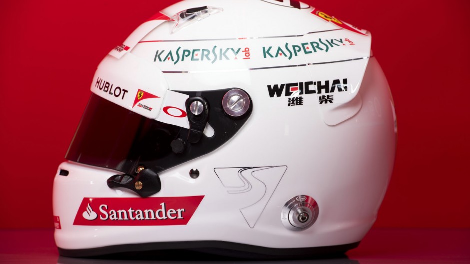 Sebastian Vettel helmet 2015