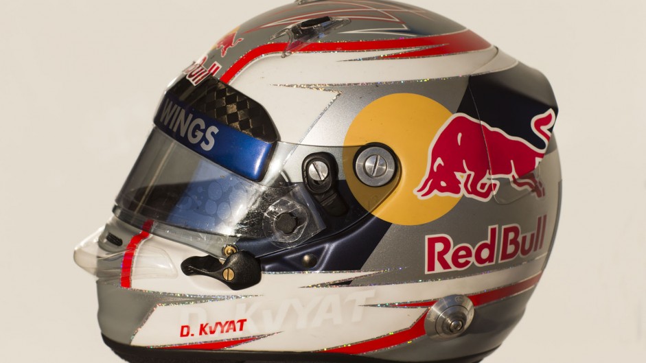 Daniil Kvyat helmet, Toro Rosso, 2014