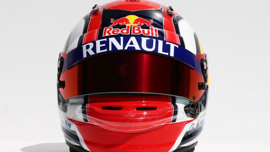 Daniil Kvyat, Toro Rosso, helmet, 2014