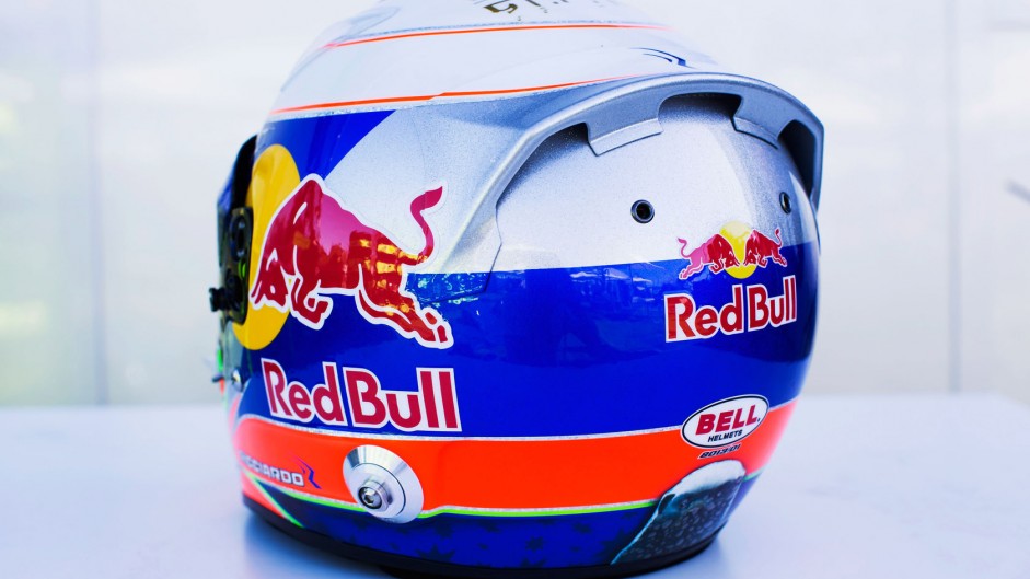 Daniel Ricciardo helmet 2, Toro Rosso, 2013